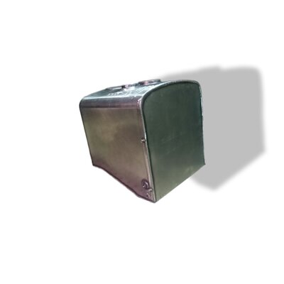 Serbatoio carburante (compl. con coperchi, filtro e livello dellolio dal Bulldog n. 125034 al Ackerbulldog n. 131048 e fino al Bulldog n.)