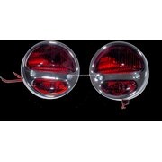 Taillight, red/red, set with and without number plate...