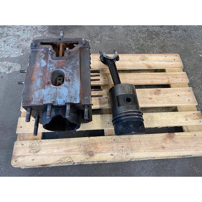 Cylinder, connecting rod, piston, overhaul