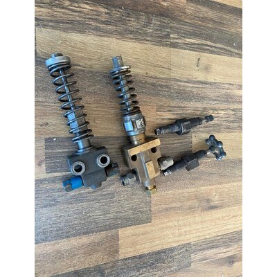 Revisione delle pompe del carburante, ugelli testa incandescente