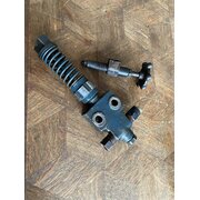 Revisin de la bomba de combustible y la boquilla Ursus