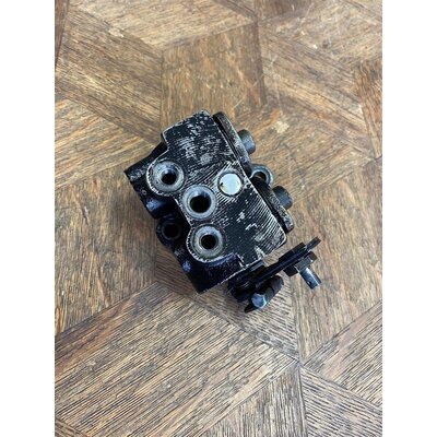 Oliatore d1616, revisione