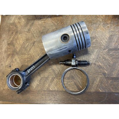 Overhaul connecting rod, nozzle d1616