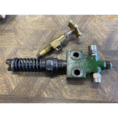 Overhaul pump and nozzle Ursus c451