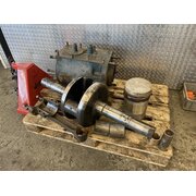 Revisione della pompa dellolio e del regolatore d8506