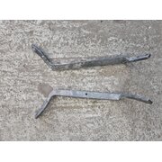 Holder for tractor rail d3506, d7506