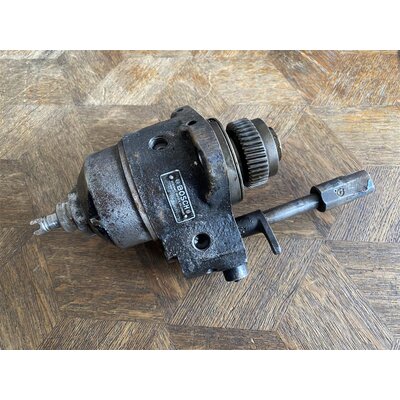 Engrasador de revisin d3506