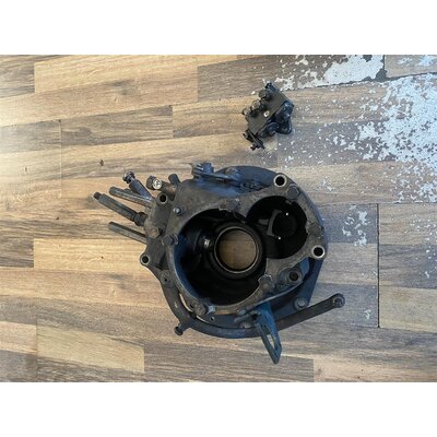 Overhaul main bearing cap, injection pump and lubricator d1616