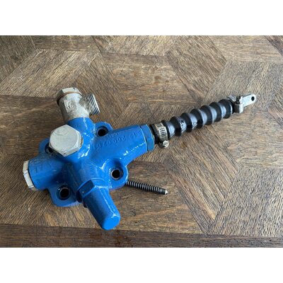 Overhaul control valve d2416