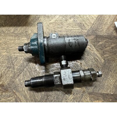 Revisin de la bomba de combustible y del inyector d3606