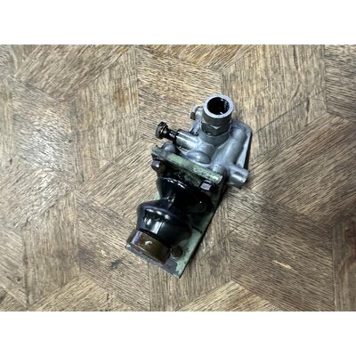 Overhaul of pre-pump oiler