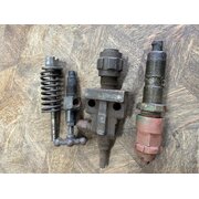 Rvision de la pompe  carburant, du gicleur, du guidage...