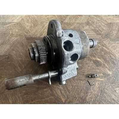 Engrasador de revisin Ursus c45