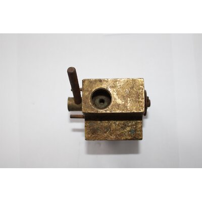 Robinet de changement dessence Ursus