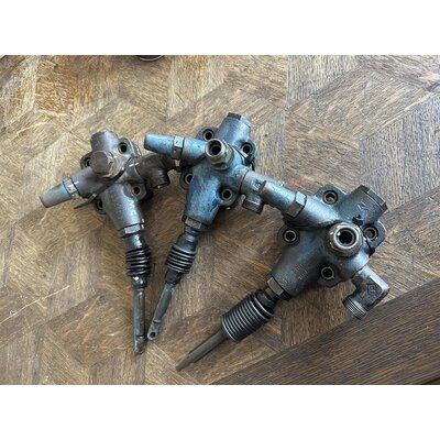 Rvision des soupapes de commande du bloc hydraulique d1616-d2816