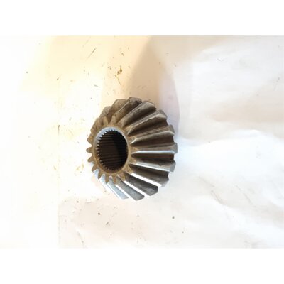 Zahnrad Zapfwelle z=18