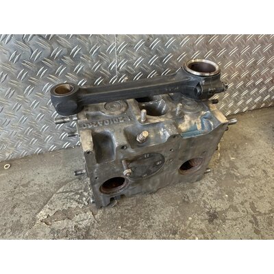 Overhaul cylinder/connecting rod d2016