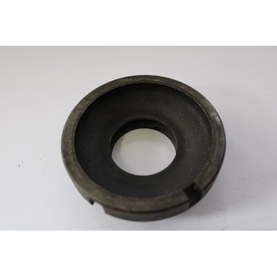 Anello di copertura tra coperchio e cuscinetto a rulli conici per azionamento alternatore