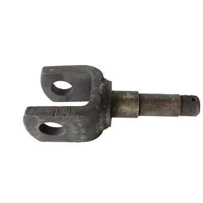 Front axle bolt with pusher