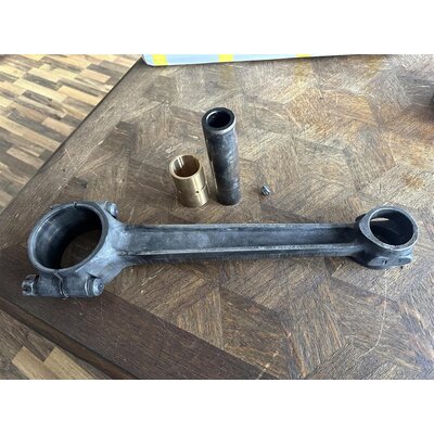 Overhaul connecting rod d7506