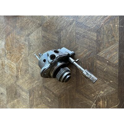 Overhaul oil pump Ursus