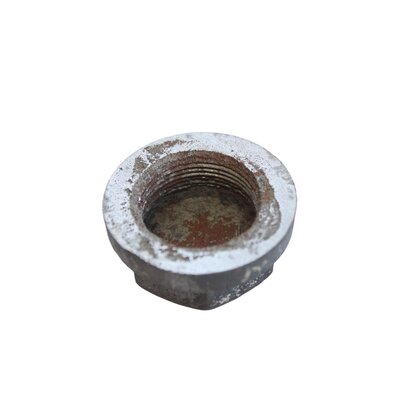 Tuerca del radiador mtrica, original