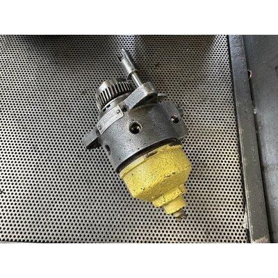 Revisione della pompa dellolio d8506