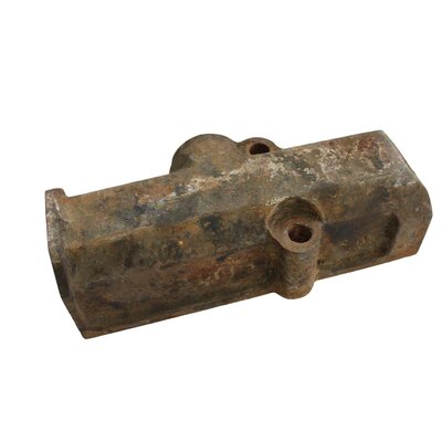 Ursus pump cover crack free