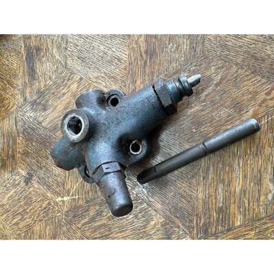 berholung Steuerventil Blockhydraulik D2016