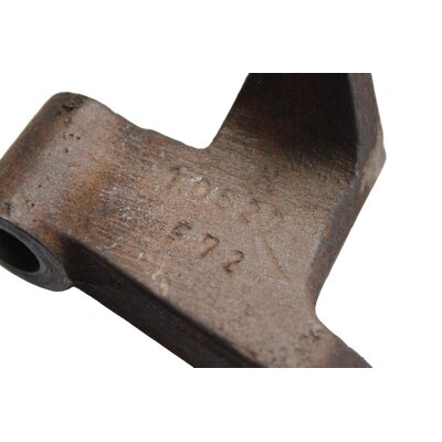 Hebel zum Vorpumpler (am Hauptlagerdeckel)