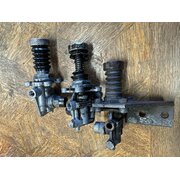 Overhaul 3 x pre-pump oiler