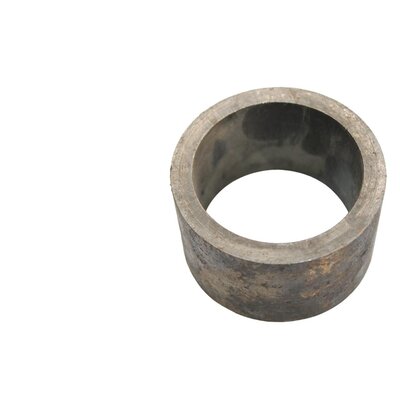 Spacer bushing on crankshaft (left), 1.1361g395