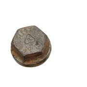 Radiator nut inch, thread and sealing surface in order