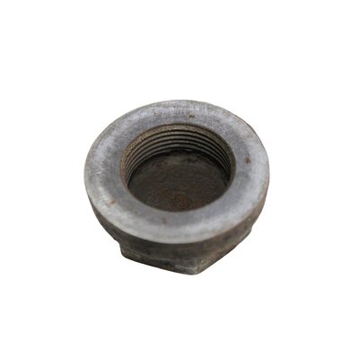 Radiator nut inch, thread and sealing surface in order