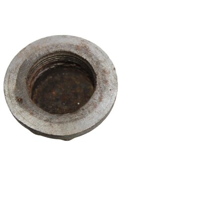 Radiator nut metric, thread and sealing surface OK