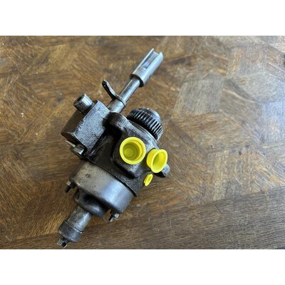 Rvision du lubrificateur Ursus c45