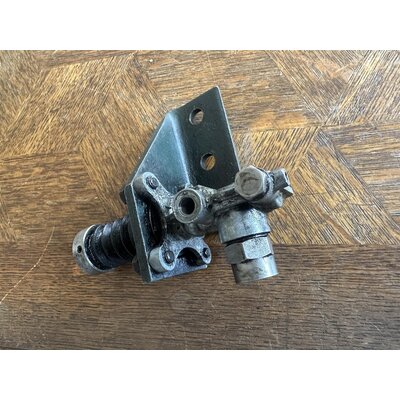 Revisione delloliatore della pre-pompa d2016