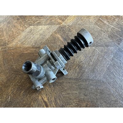 Rvision du lubrificateur de pr-pompe d1616