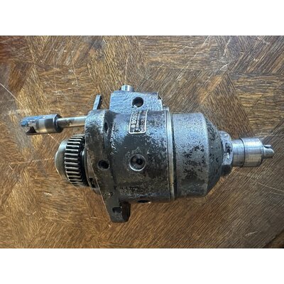 Revisione della pompa dellolio d7506