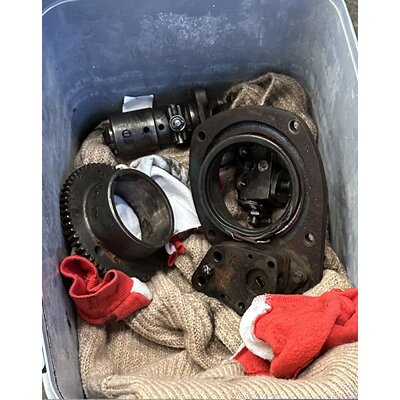 Revisione cilindro, albero motore, bielle, pompe d3606