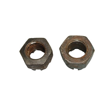 2 x castellated nut bsw 3/4 , thread in order
