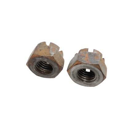 2 x castellated nut bsw 3/4 , thread in order