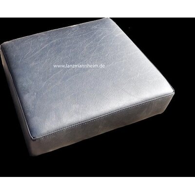 Seat cushion with screws (m 8x35 din 603) for 75701