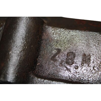 Ursus pump cover, crack-free