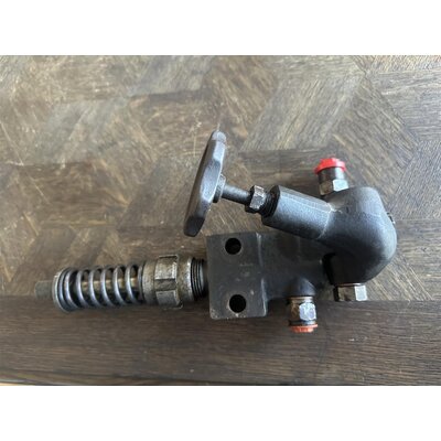 Rvision de la pompe  carburant d7506