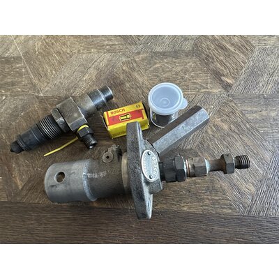 Rvision du gicleur de carburant et de la pompe  carburant d2016