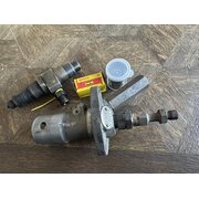 Rvision du gicleur de carburant et de la pompe ...