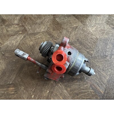Overhaul oil pump Ursus