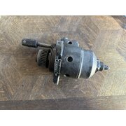 Revisi�n de la bomba de aceite d7506