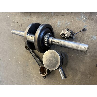 berholung Kurbelwelle, Pleuel, Kolben, lpumpe D1616